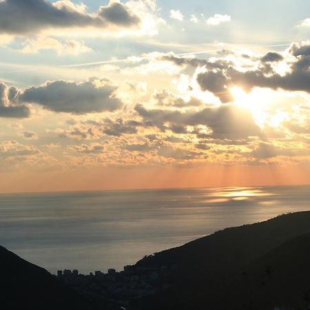 Hotel 5 Terre Nel Sole دييفا مارينا المظهر الخارجي الصورة